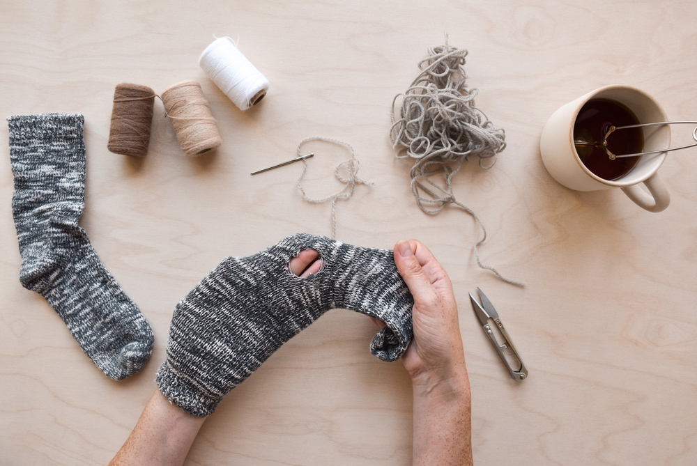 從「襪子王國」到永續新生命：襪子餘料如何變成緝毒犬最需要的陪伴？